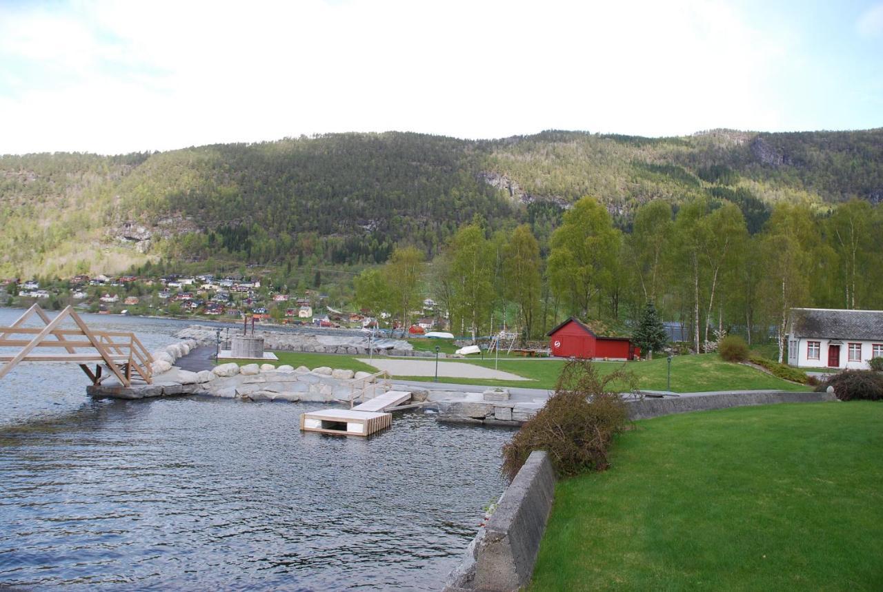 Innvik Fjordhotell Exteriér fotografie