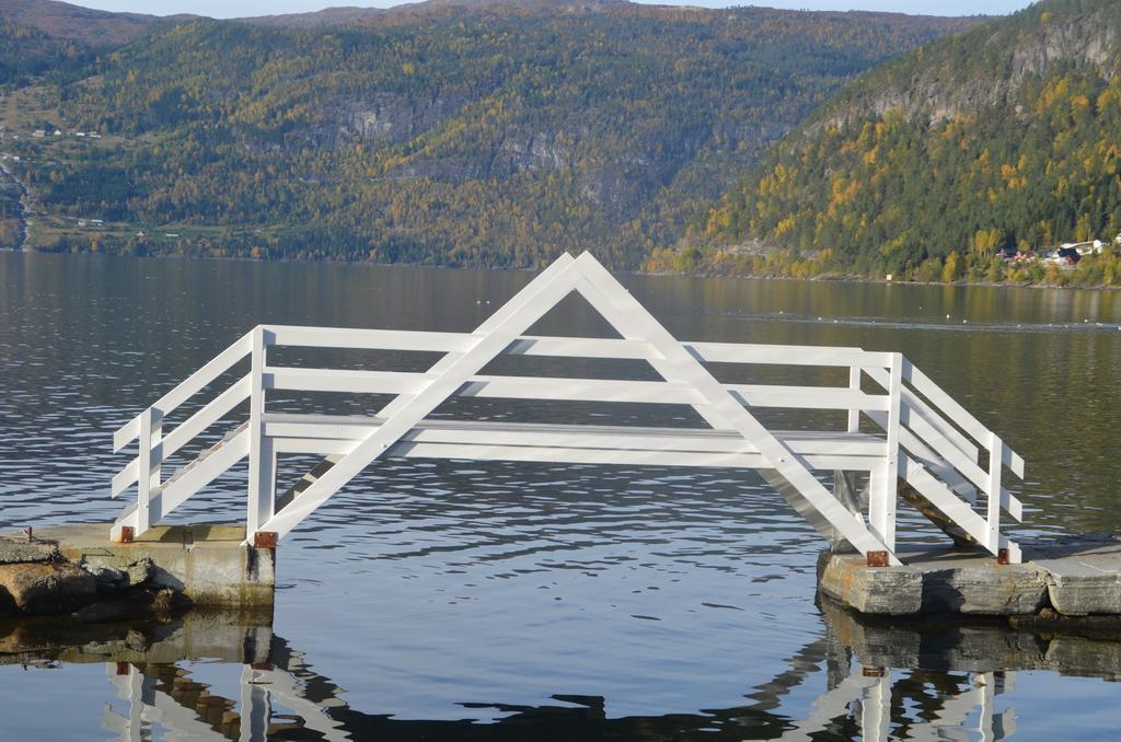 Innvik Fjordhotell Exteriér fotografie