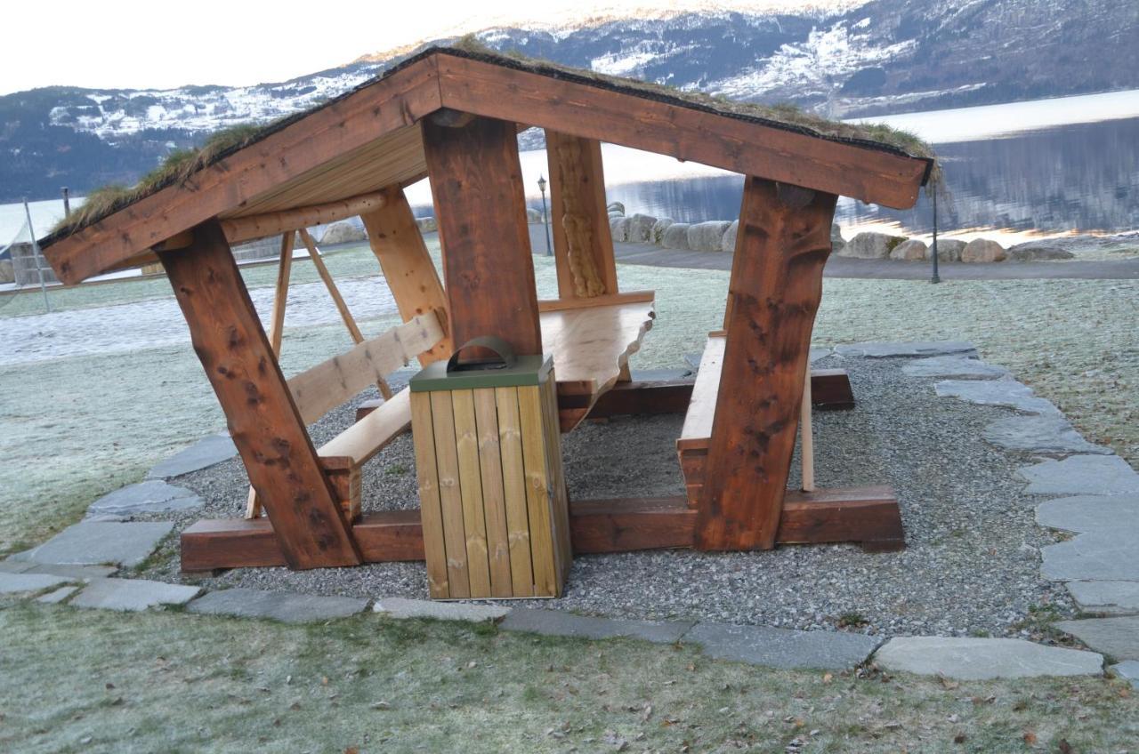 Innvik Fjordhotell Exteriér fotografie